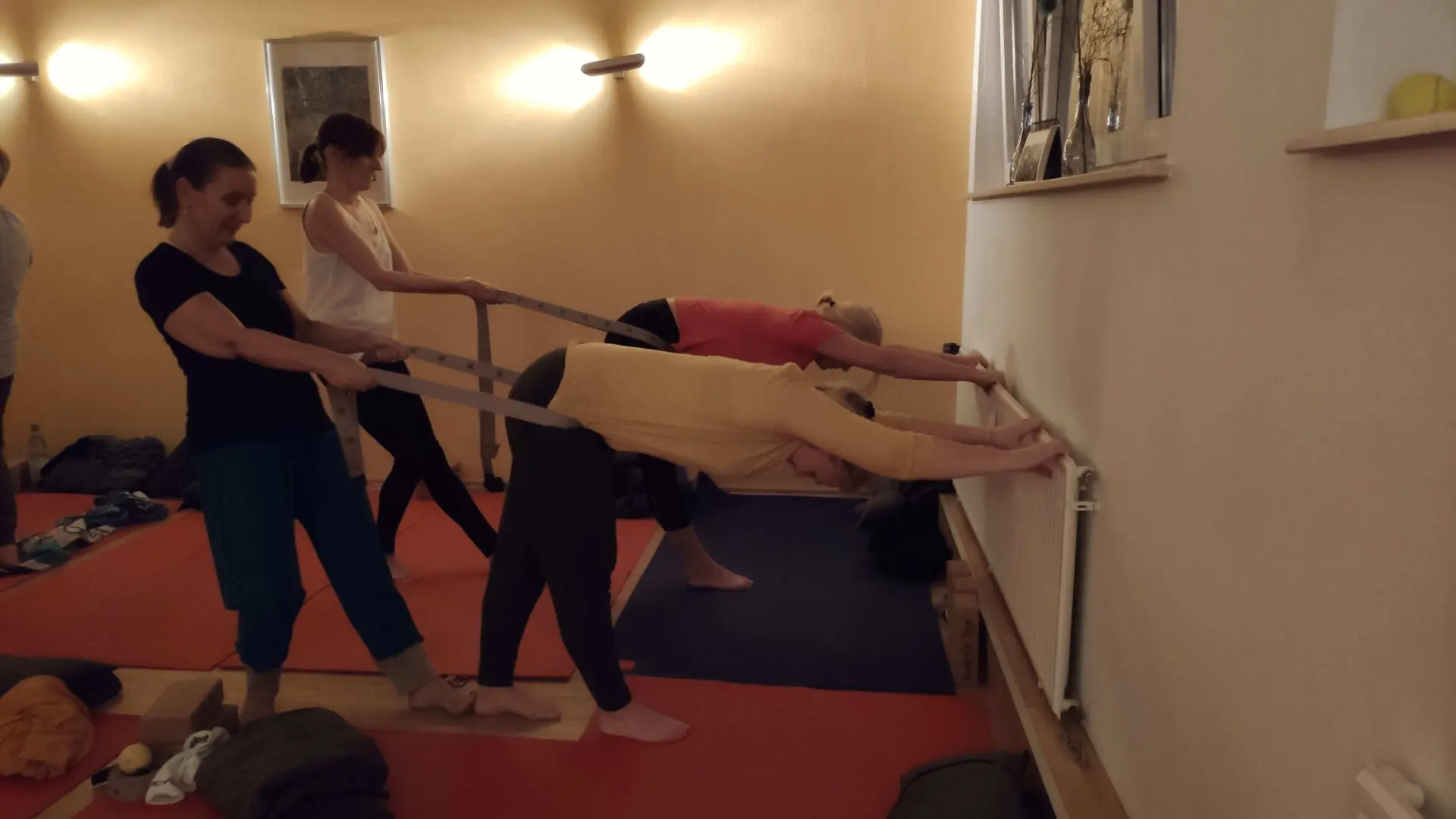 Yoga mit Hilfsmitteln